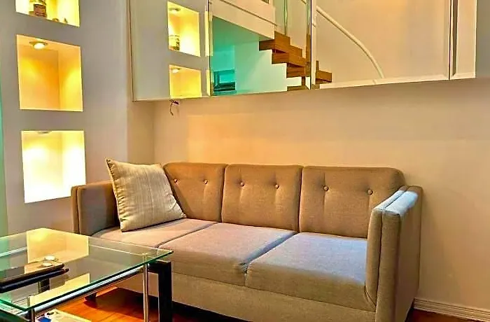 Hotel Loft In Mandaluyong Near Mrt W/ Wifi&karaoke&pool 5*